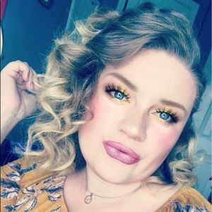 Meet your Posher, Gabbi